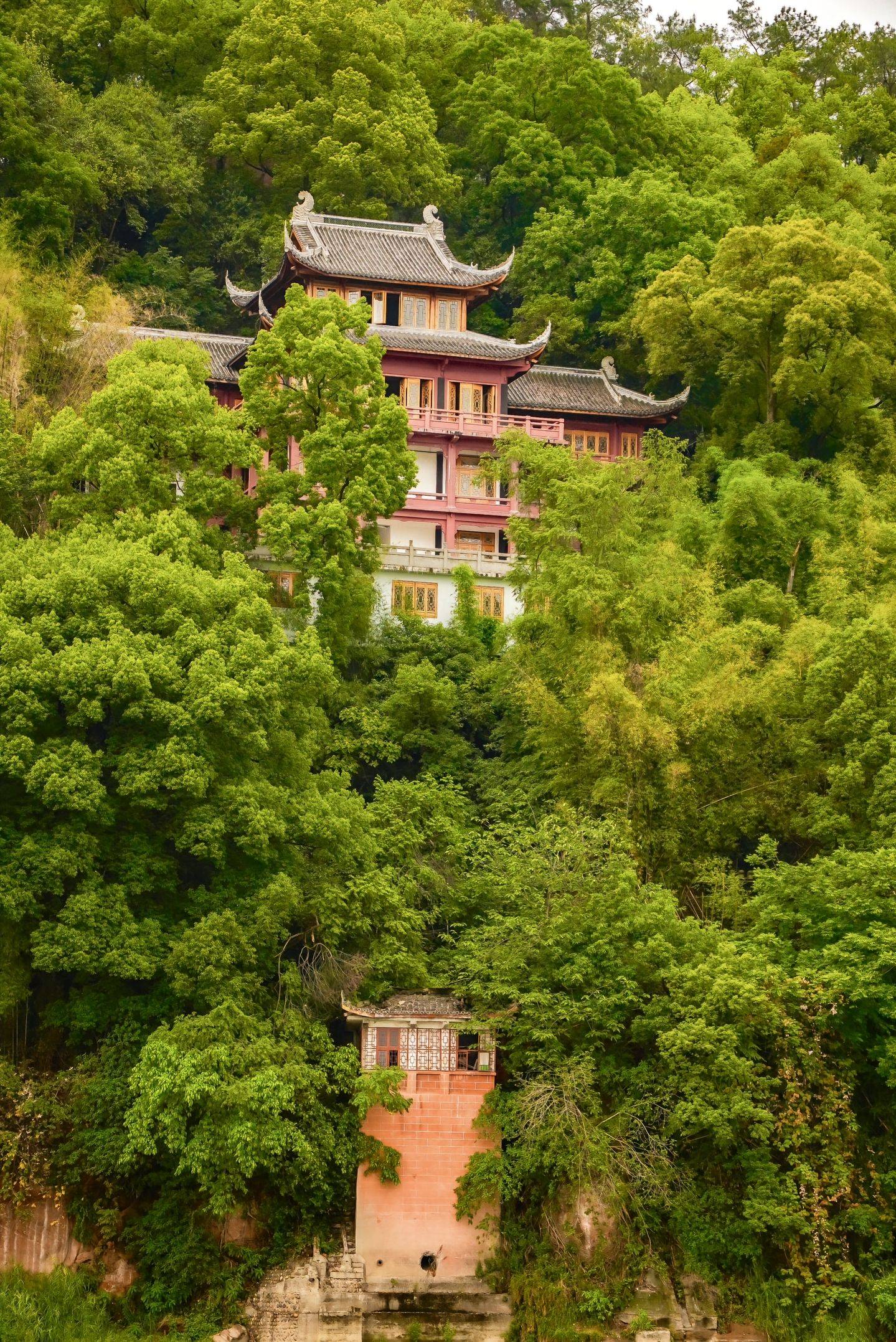 云浮到成都旅游团价格,费用多少 ,这篇攻略快拿走吧_景点_服务_出发