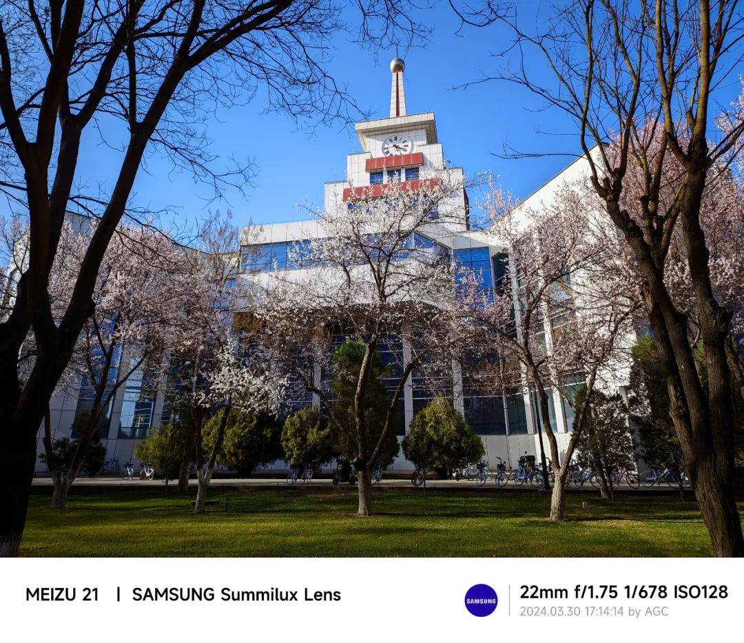 来北方民族大学,一起感受这满园的春色,一起聆听这春天的故事.