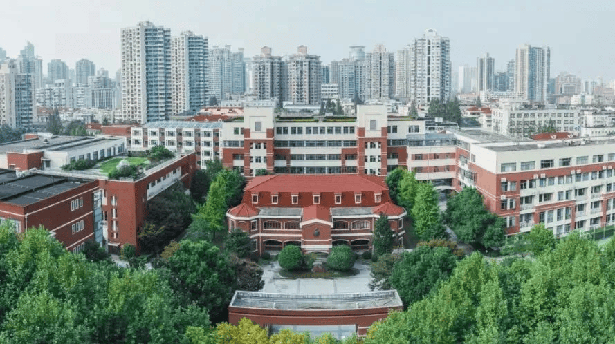 上海八大金刚高中图片