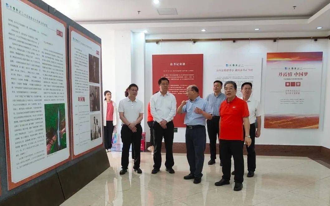 南方医科大学赴仁化县开展"双百行动"工作调研