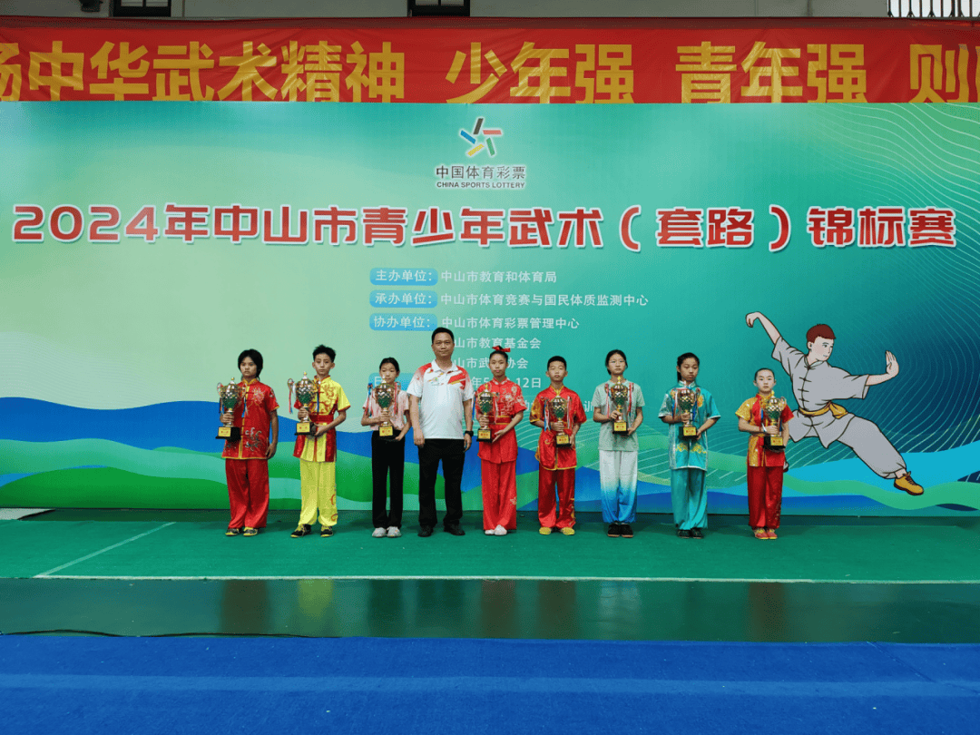 镇第三名 火炬开发区第四名 小榄镇第五名 南头镇第六名 阜沙镇第七名