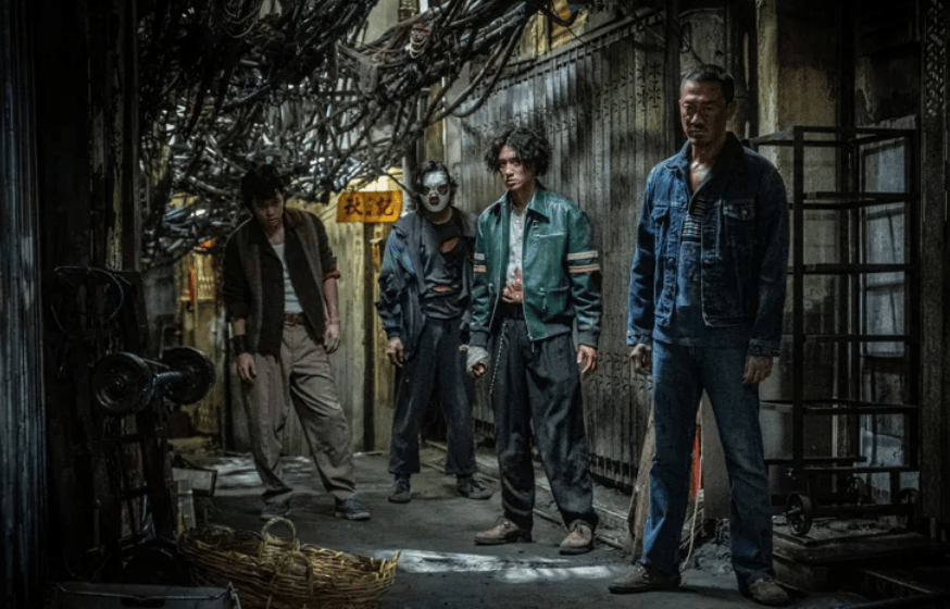 《九龙城寨之围城》里大耍蝴蝶刀,"信一"刘俊谦居然是第一次拍打戏