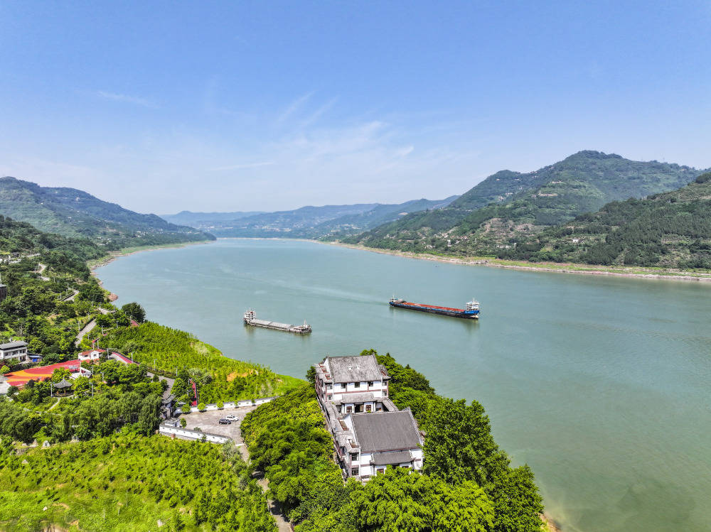重庆万州：打造绿色生态长廊 筑牢三峡库区生态屏障