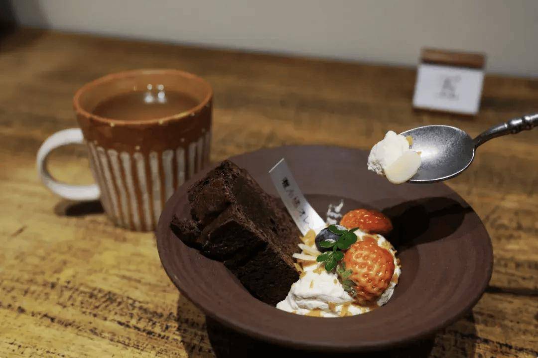 我要打赌,今年会爆火的城市必有她!