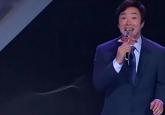 "痴情王子"费玉清:为初恋终生未娶,后却和56岁闺蜜相伴终生