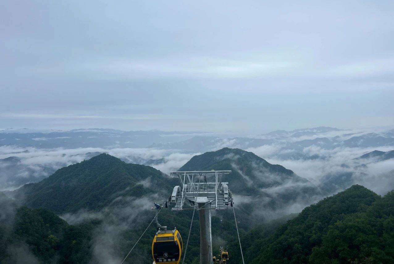 云霞铺满大地每一朵都是大自然最细腻的情诗绘就最动人的风景画卷3