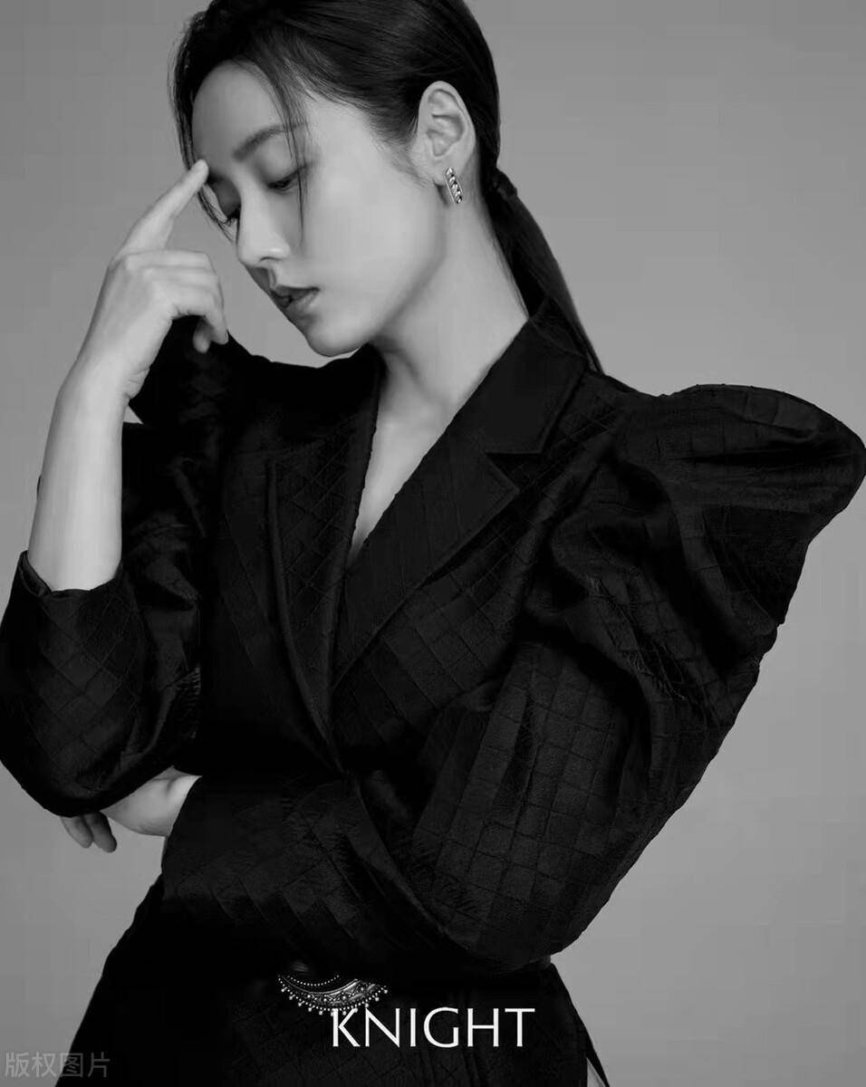 吕一这身材,这才是尤物啊!