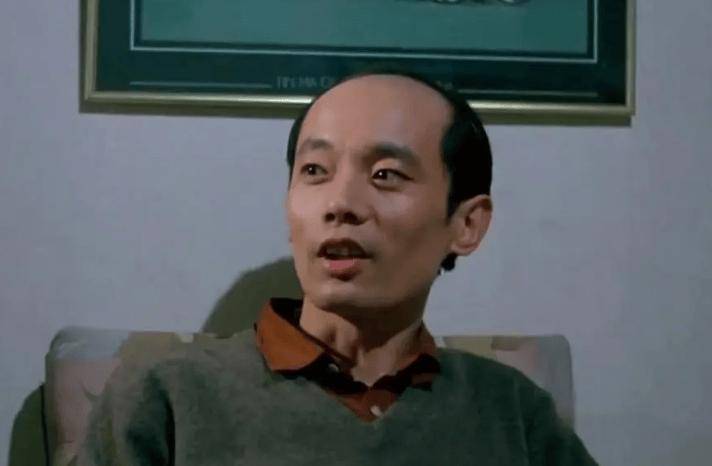 一直在思考自己以后要干什么的时候,同事的一句话,点醒了葛优,同事对