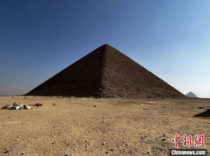   最新国际考古研究:埃及金字塔最初是沿着尼罗河支流建造的。