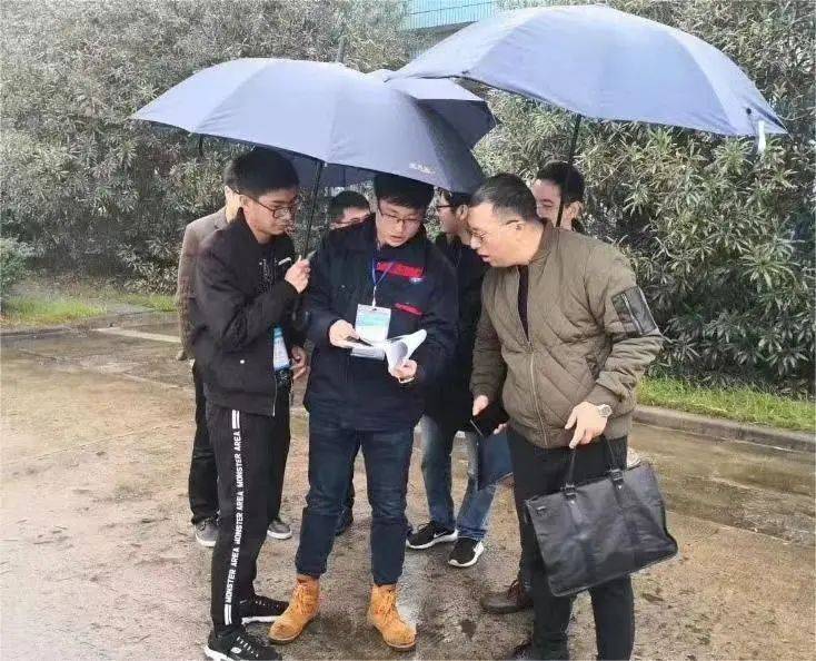 喜报|我院优秀毕业生谢煜荣获"宁波市劳动模范"称号