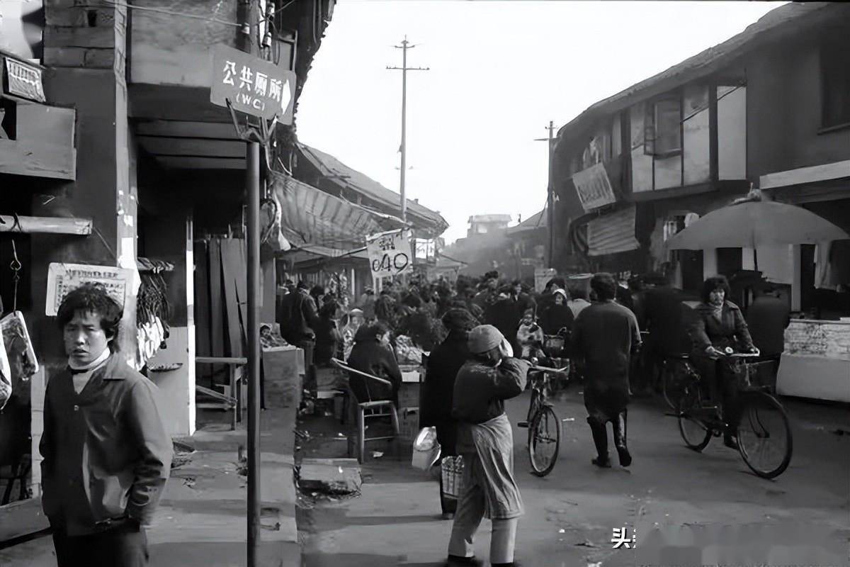 法国摄影师镜头里1990年的成都