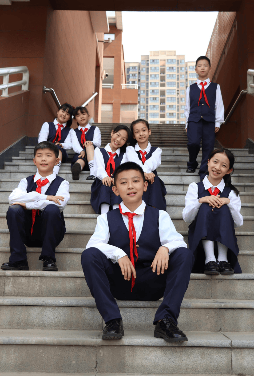 西安沣东第三小学2024年招聘公告