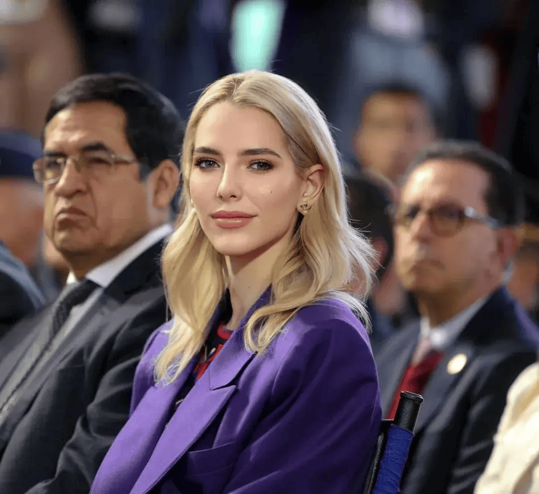 妮娅_健身_丹尼尔