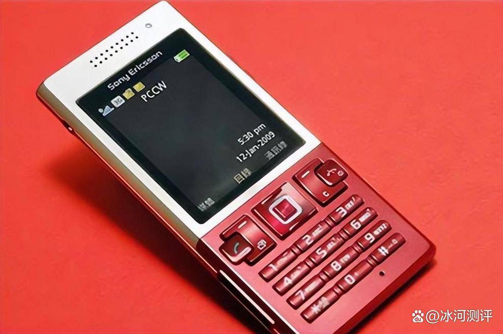 当年市面上的直板手机哪一款是你的最爱?