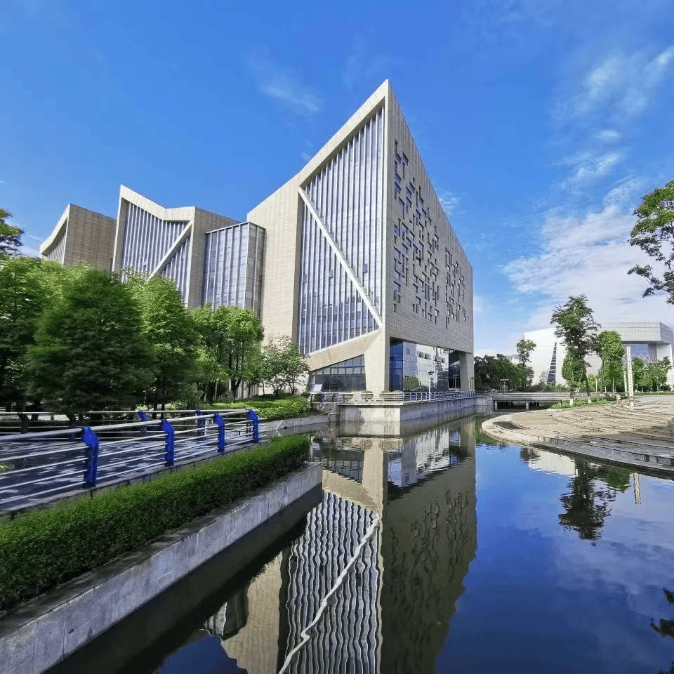 曲靖市图书馆,曲靖市少年儿童图书馆2024年五一劳动节期间开放通知及