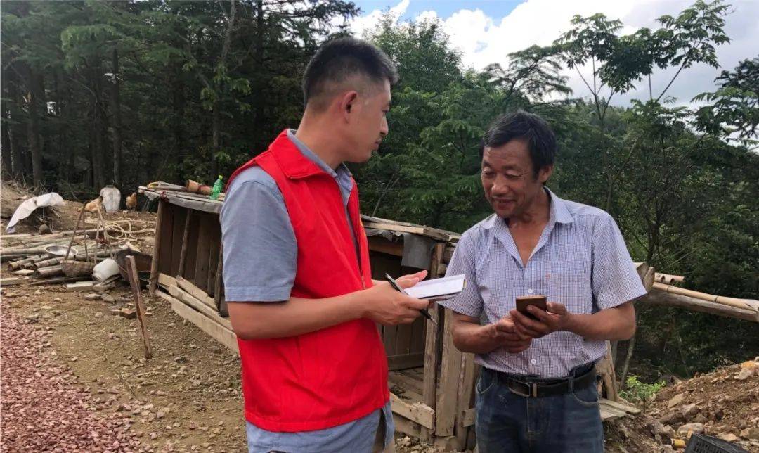 共绘乡村振兴美好画卷——派驻四明山镇农村工作指导员帮扶村级发展