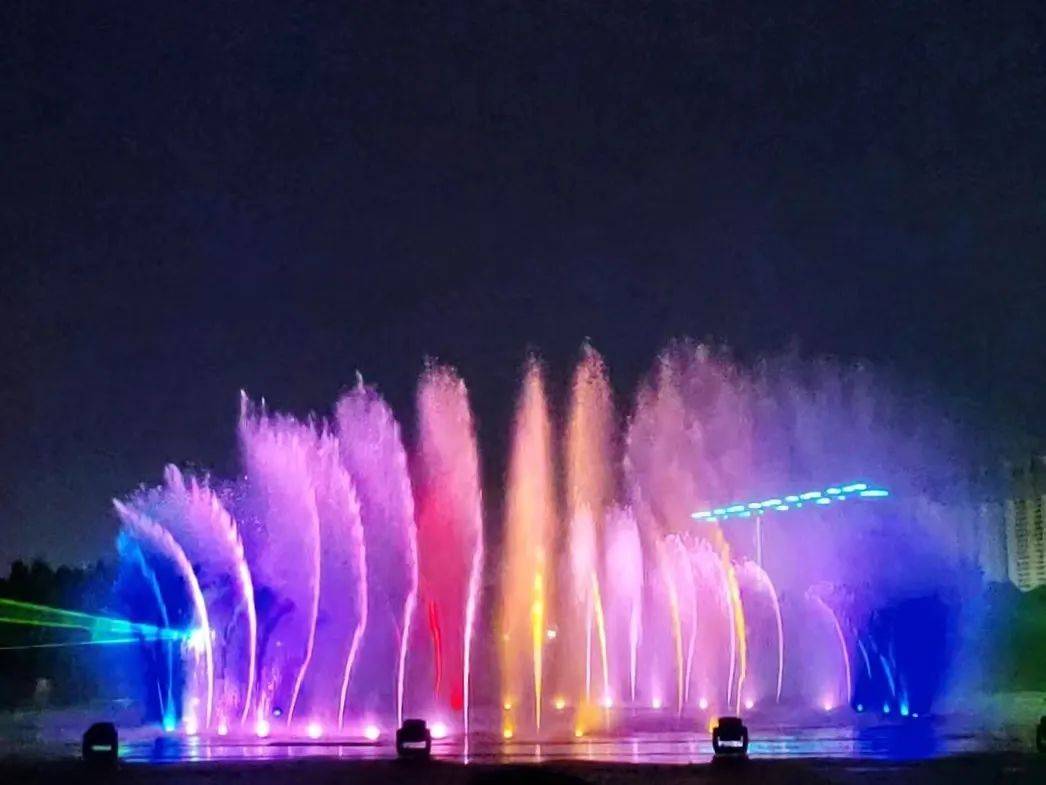 提醒!月牙岛水舞秀表演时间改了