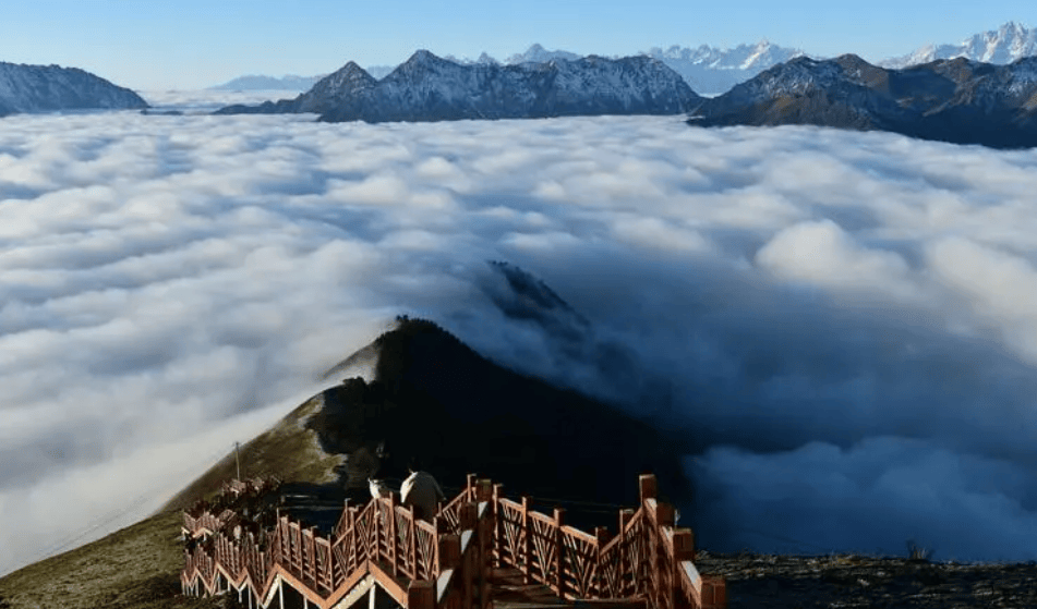 扎 达瓦更扎61四姑娘山61夹金山61熊猫古镇3日自驾_行程_门票