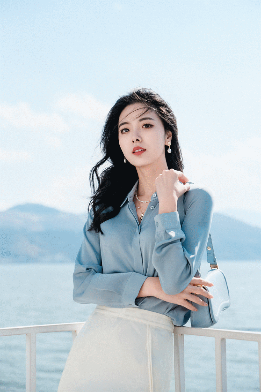 5月又一大瓜,她居然官宣离婚了?