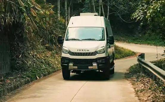 依维柯4x4 "三把锁"大揭秘!越野玩家的无敌神器