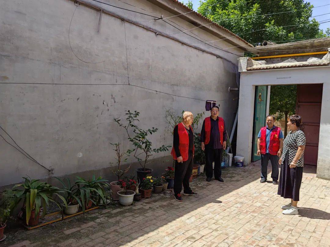 【四个全民】小王庄镇积极推进"访千楼万家 创文明城市"活动