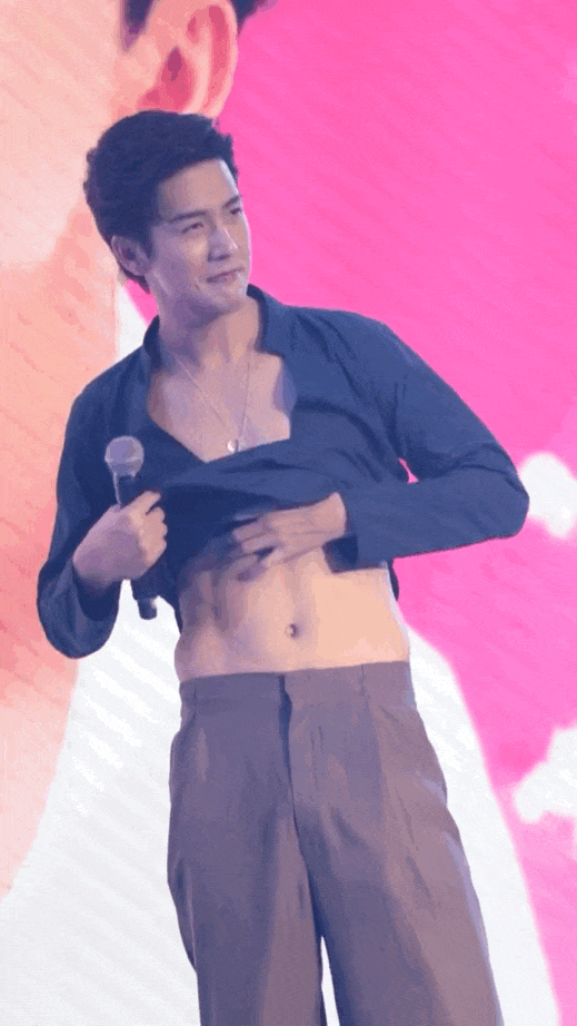 英年早婚的"亚洲最帅男星",居然割过双眼皮?