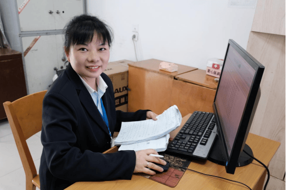 重庆大学第三届"最美宿管"评选网络投票正式启动啦!