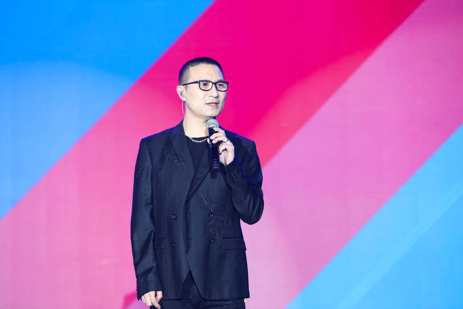 森林北透露自己是单亲妈妈,称汪峰是温暖真实的人_李巧_交往_过程