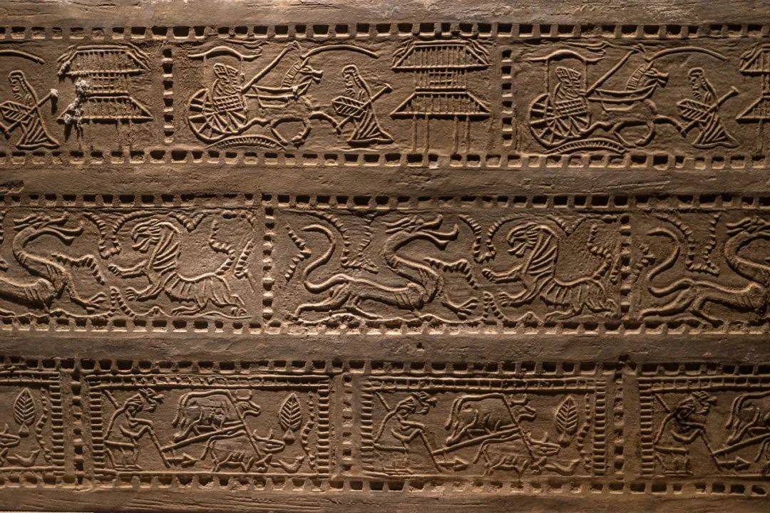 距今约5300-4000年的炭化稻米是来自良渚文化的物证,汉代牛耕画像砖