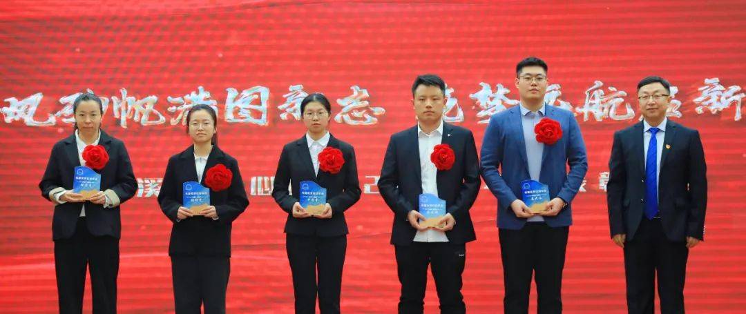 医院开设健身房,乒乓球馆,瑜伽馆等活动场所,均向住培学员免费开放.