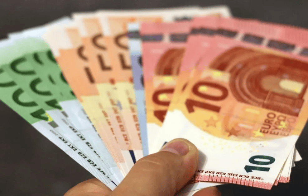 法国十大「高薪职业」都有啥?这些工作最有"钱途"!