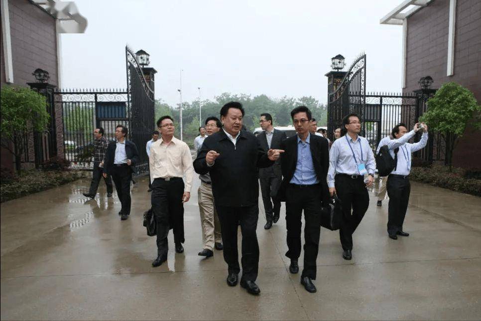 第二个"华西村"诞生:仅67户人资产却超30亿,家家都住别墅