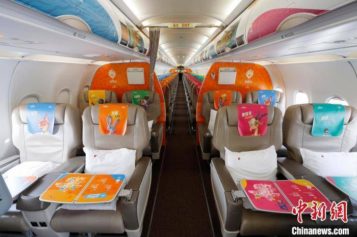 东航联手上海迪士尼度假区推出“疯狂动物城”主题彩绘飞机