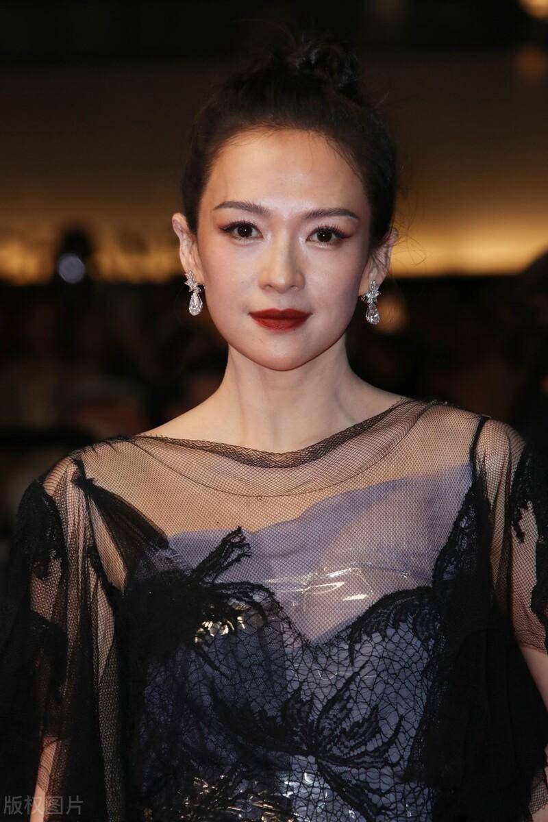 戛纳第11天:章子怡用力过猛,杨幂不抢风头,吴君如母女太吸睛