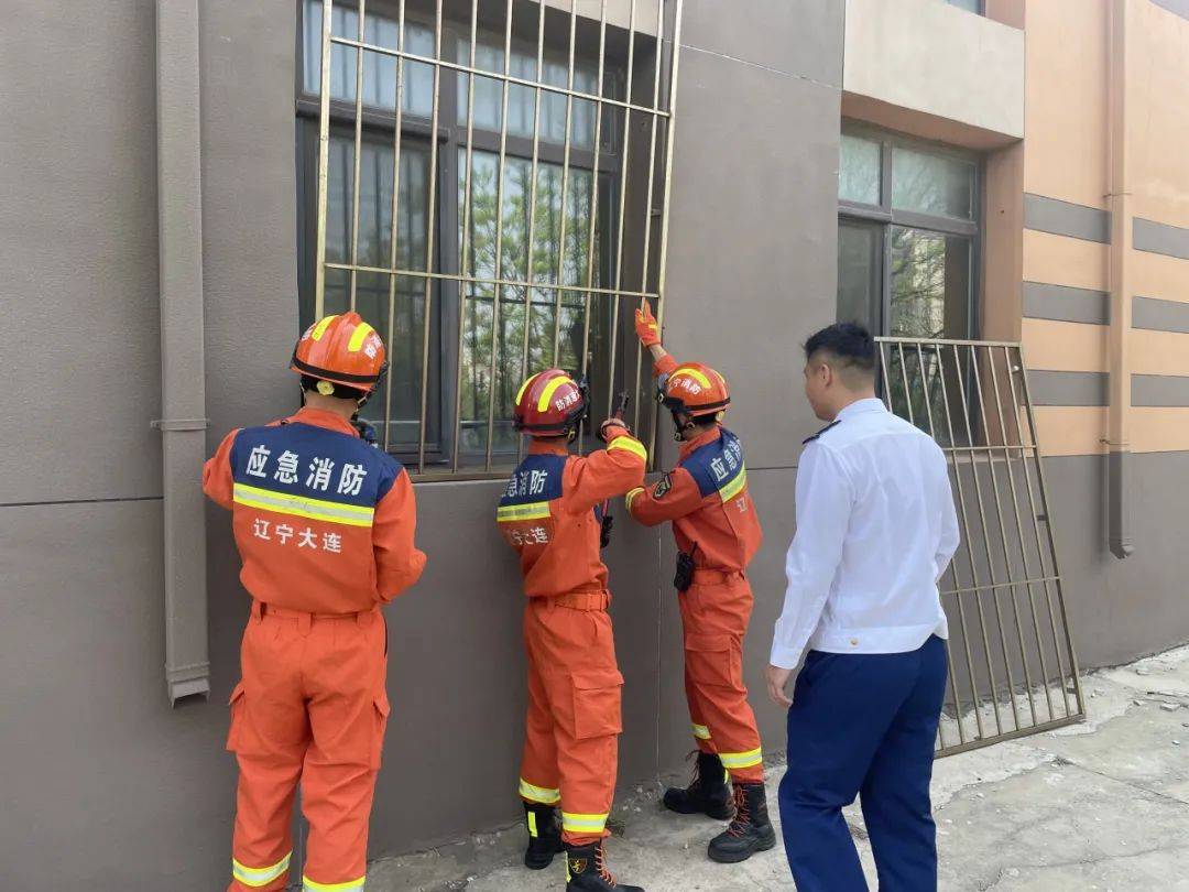 长海县消防救援大队扎实推进"拆窗破网"行动_影响_疏散_灭火