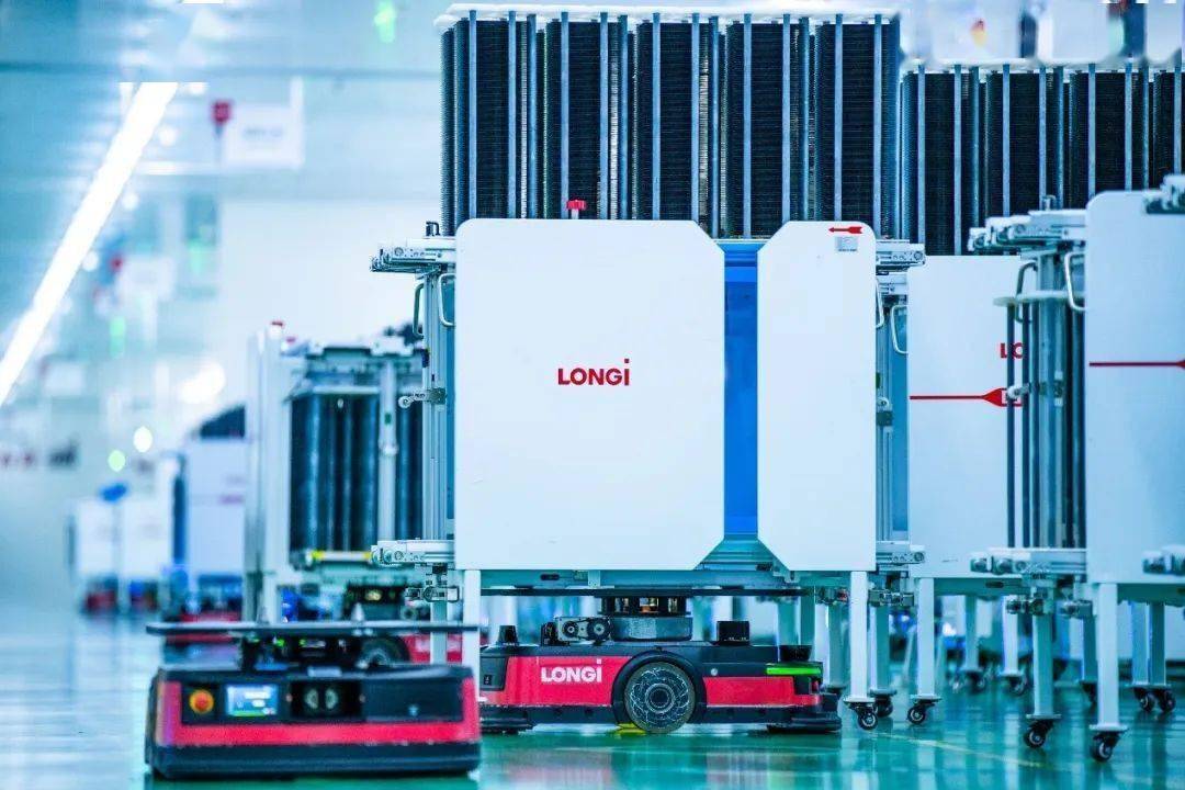 打造全球光伏业首座灯塔工厂,隆基绿能"智造"向未来 | 36碳焦点