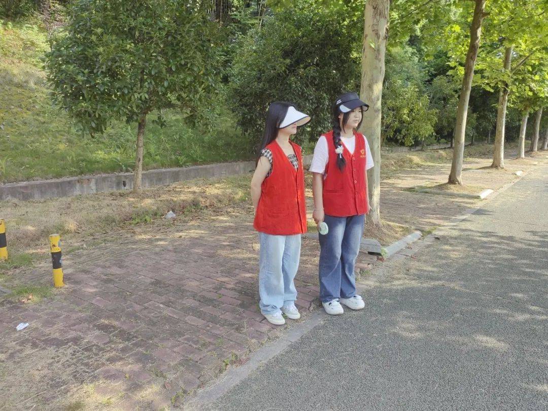 城市守望者 | 蓝马甲的周五约定