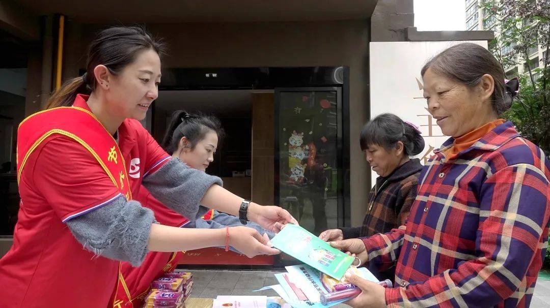 草原全媒:澳门管家婆一肖一码179-城市：观山湖区：昔日城市“边角料” 蝶变美好小公园