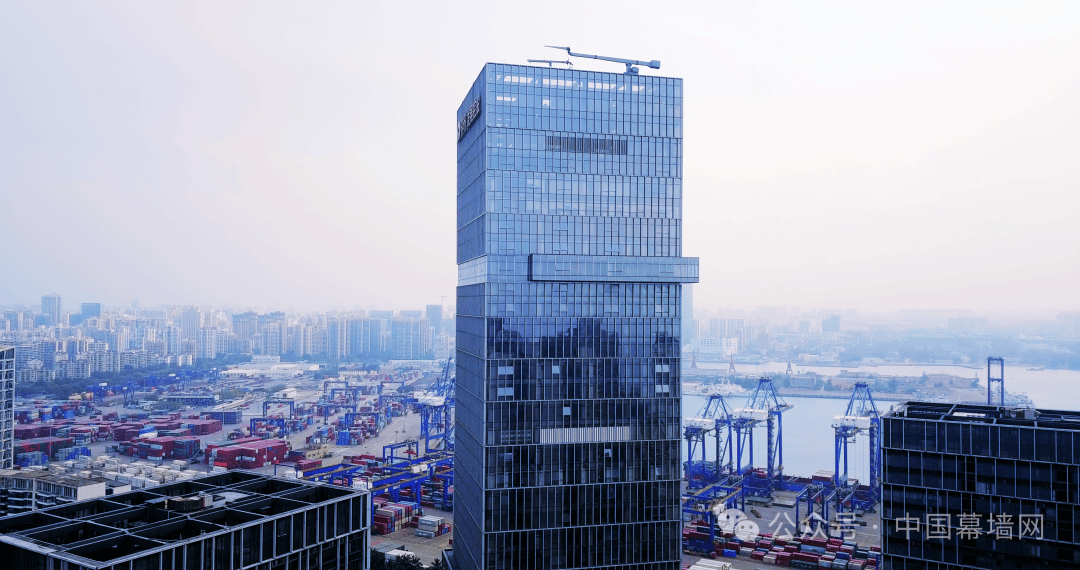 "泰"美!三合泰携海口保利中央海岸荣膺2024工程奖