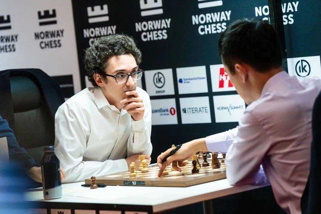 挪威国际象棋大赛第三轮:中国棋手一胜两负_卡鲁阿纳_比赛_雷挺婕