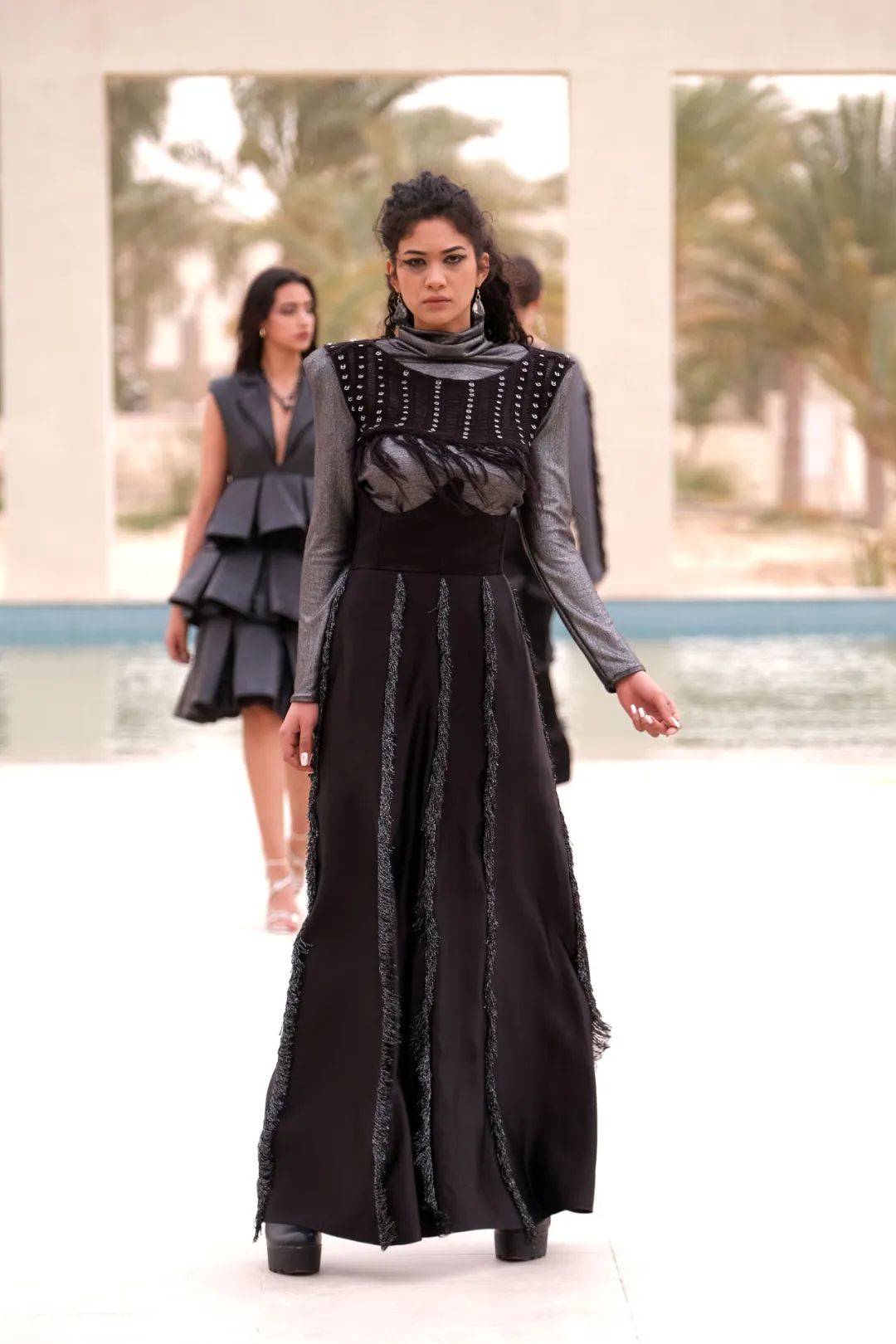 地中海与撒哈拉孕育出的独特时尚风格 ——中国服装设