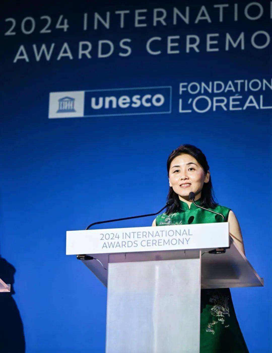 颜宁再获世界级大奖:请勇敢做自己