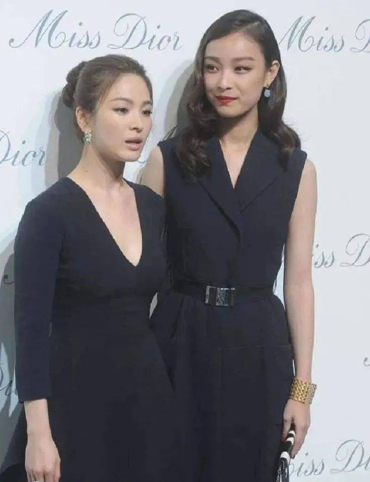 宋慧乔和倪妮同框,一个像普通人,一个像女王,气场差距大