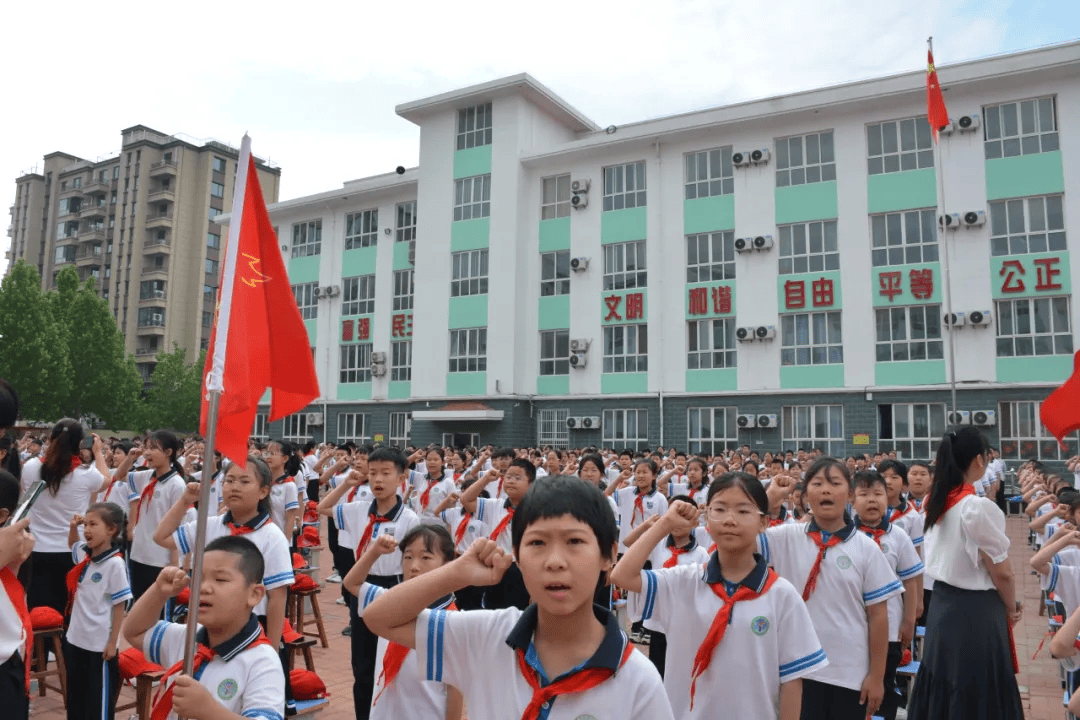 【基层团讯】奋进新征程 做好接班人——东光县第二实验小学新队员
