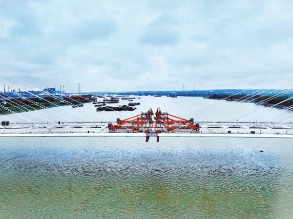 资源换资金 "杨梅"终"扬眉"——写在湘潭杨梅洲大桥合龙之际