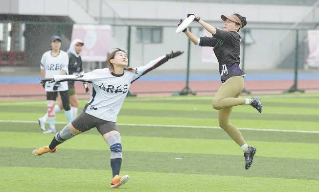 本报记者 刘平摄本报记者 王笑笑上个周末,为期两天的第三届北京女子