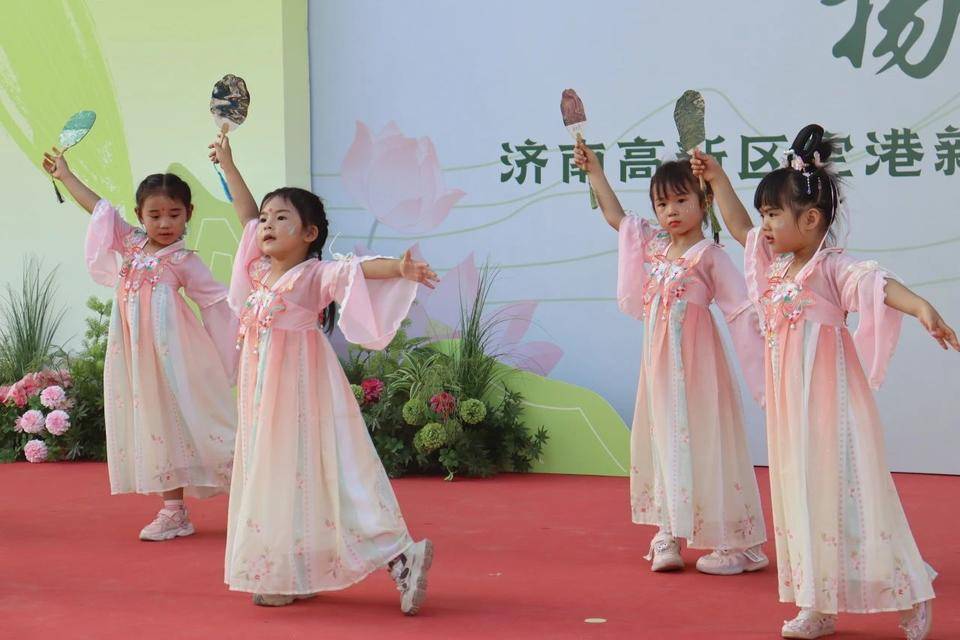 中国小康网 :澳门六开彩开奖结果历史查询-安顺市民族中学这场校园文化艺术节文艺汇演，很“燃”很青春！