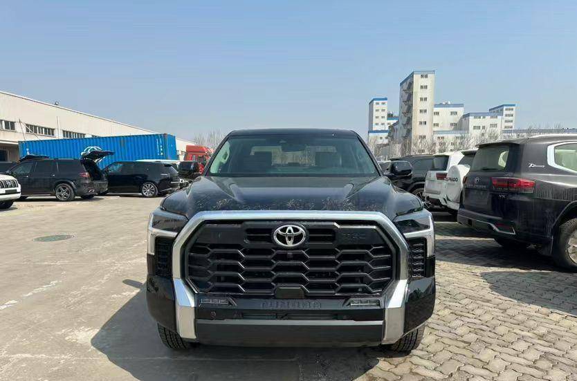 丰田坦途 2023 款:外观内饰性能升级,报价,图片,参数一览