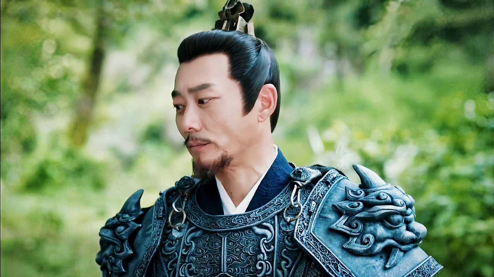 很多观众都表示,叶重不愧是叶灵儿的父亲,为人豪爽,很有武将的风范