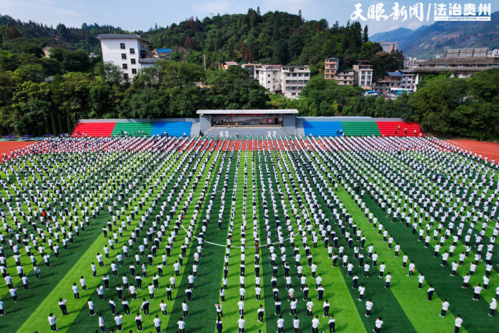 榕江:法润青春 护航成长